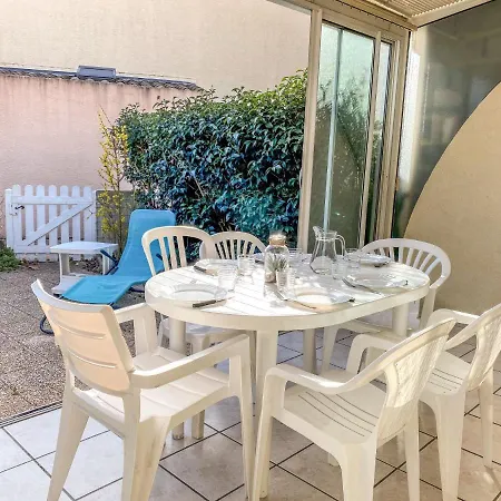 Holiday home Les Maisons Du Golf By Interhome